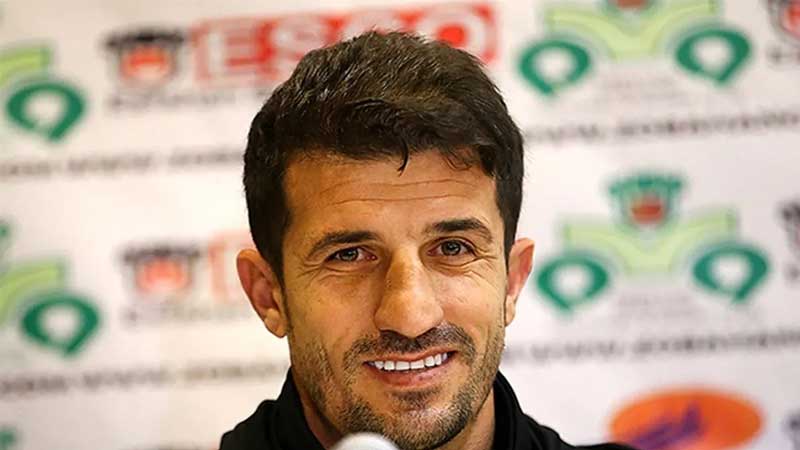 حدادیفر: در حال عقبماندن از فوتبال آسیا هستیم