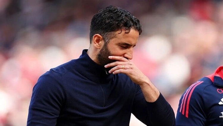 احتمال برکناری مربی منچستر یونایتد