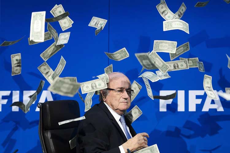 برخورد مومنانه فدراسیون فوتبال با رفقای سرخ