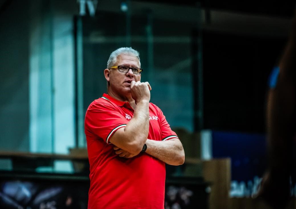 سرمربی تیم ملی بسکتبال: به بازیکنانم افتخار میکنم