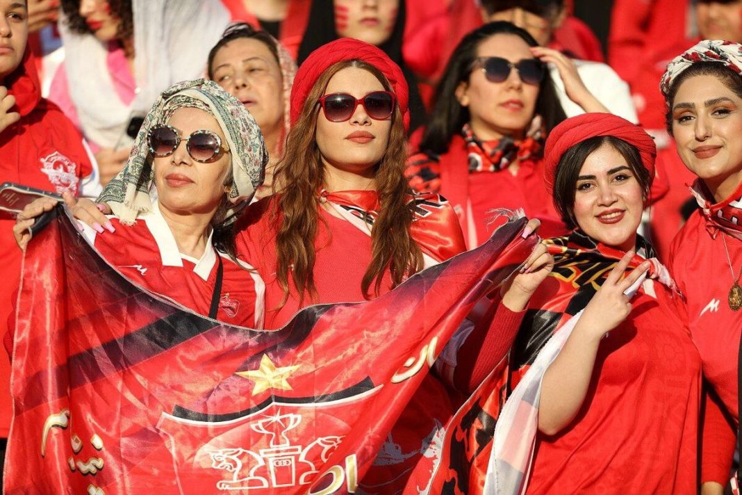 محرومیت باشگاه های بدون کانون هواداران