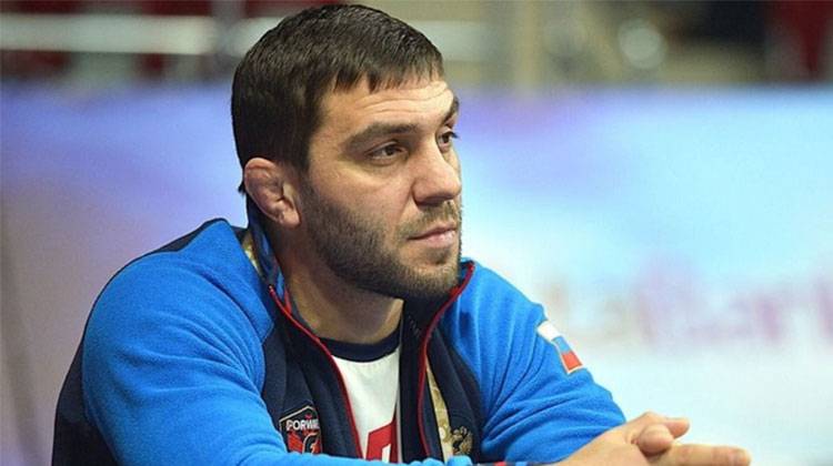 مورتاز علیف: از درخشش آذرپیرا شگفتزده شدم