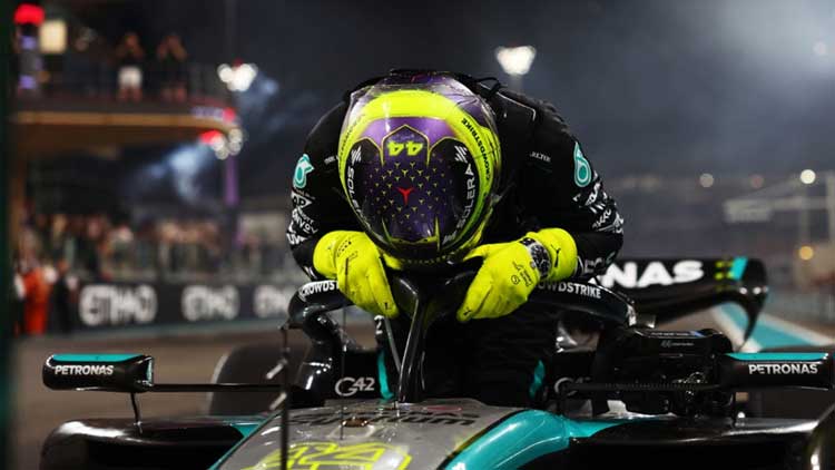 جریمه سنگین همیلتون در خط استارت ایتالیا