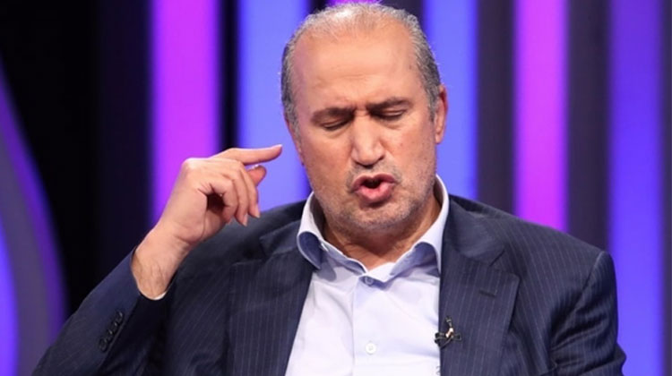 چرا تاج حتی با واکر بر قایق سوراخ پارو می زند؟