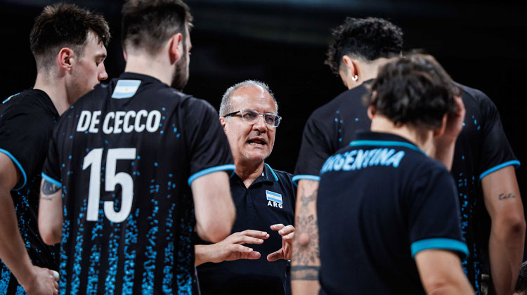 مندز پس از حذف آرژانتین رفت