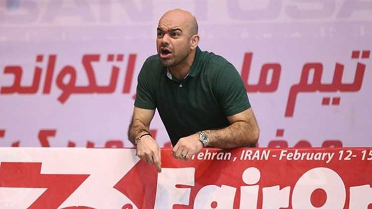 کرمی: کار سختی در جهانی داریم