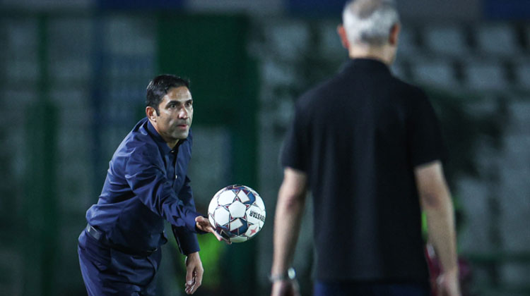 تصمیم عجیب هاشمیان ترمز پرسپولیس را کشید