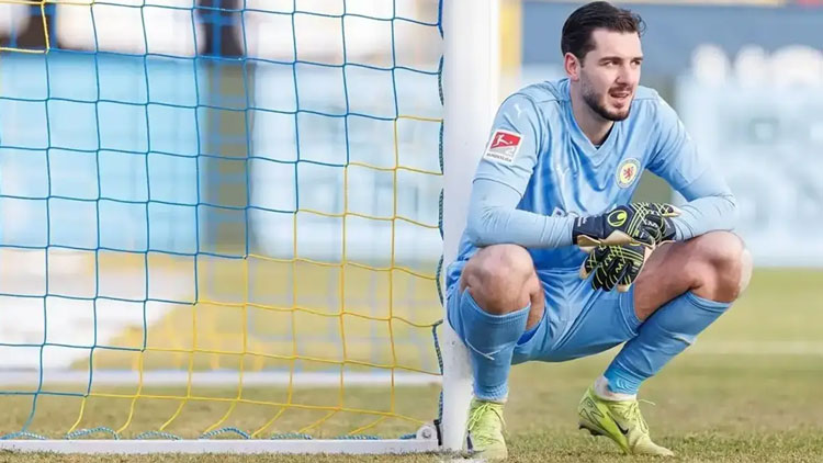 نامه تراکتور به فیفا برای حضور یوهانسون